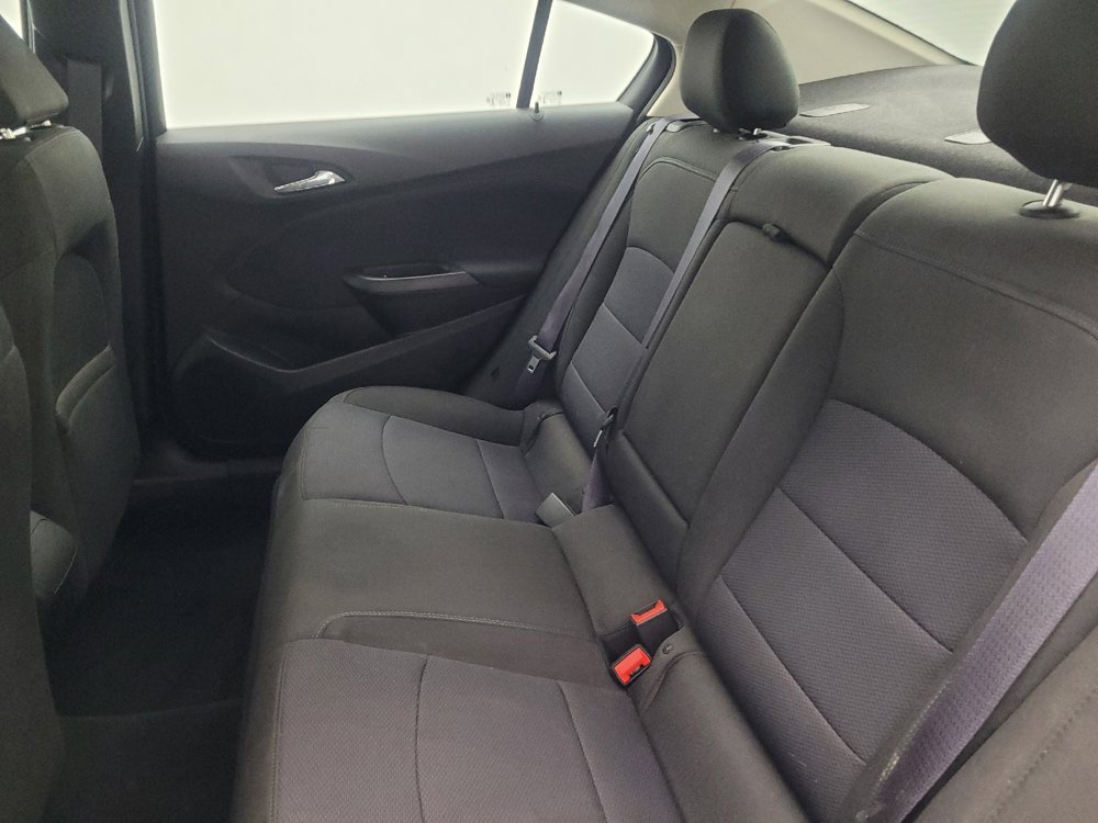 Used 2017 Chevrolet Cruze LT w/ Convenience Package FWD image 18