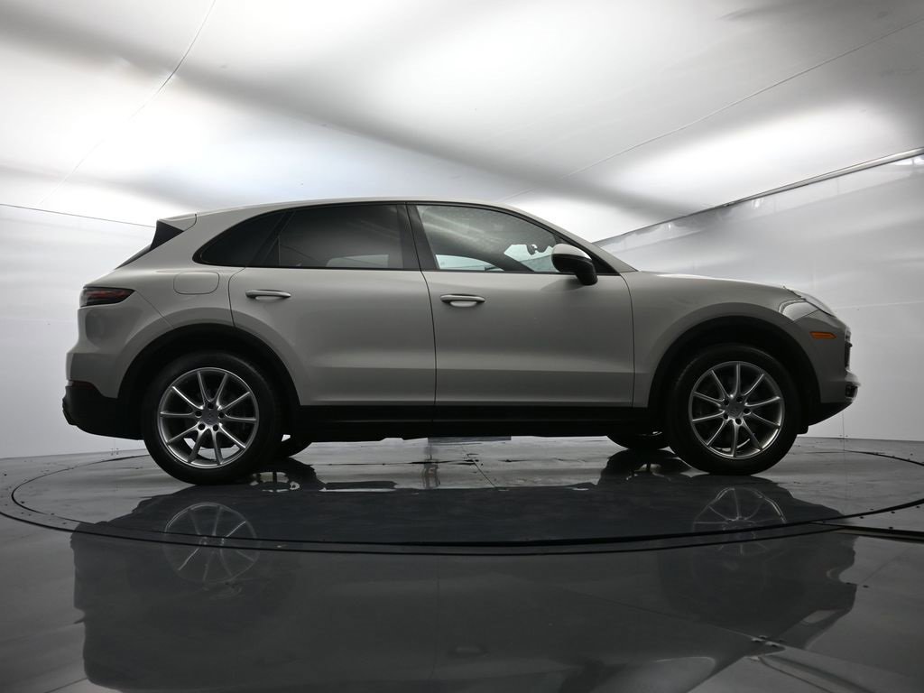 Used 2021 Porsche Cayenne image 50