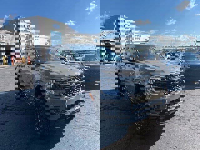 New 2025 Ford Ranger Lariat w/ FX4 Off-Road Package