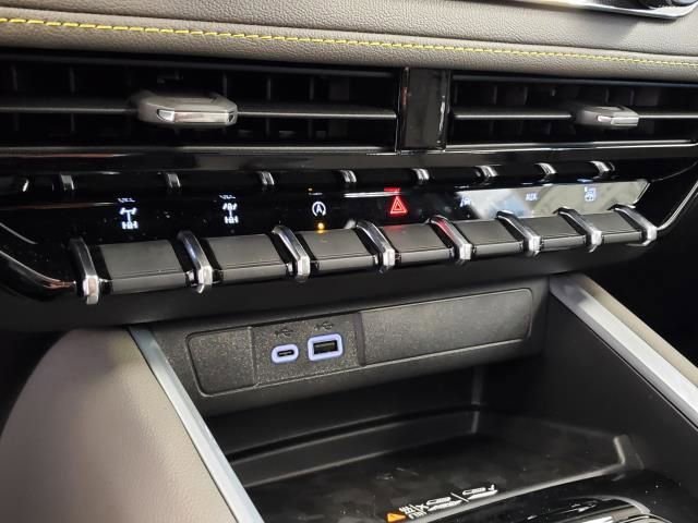 New 2026 Chevrolet Colorado ZR2 w/ Technology Package image 28