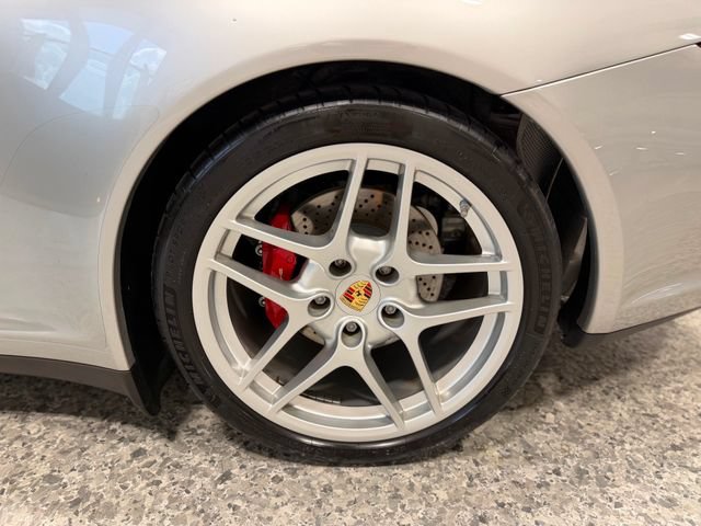 Used 2009 Porsche 911 Carrera 4S AWD/4WD image 36