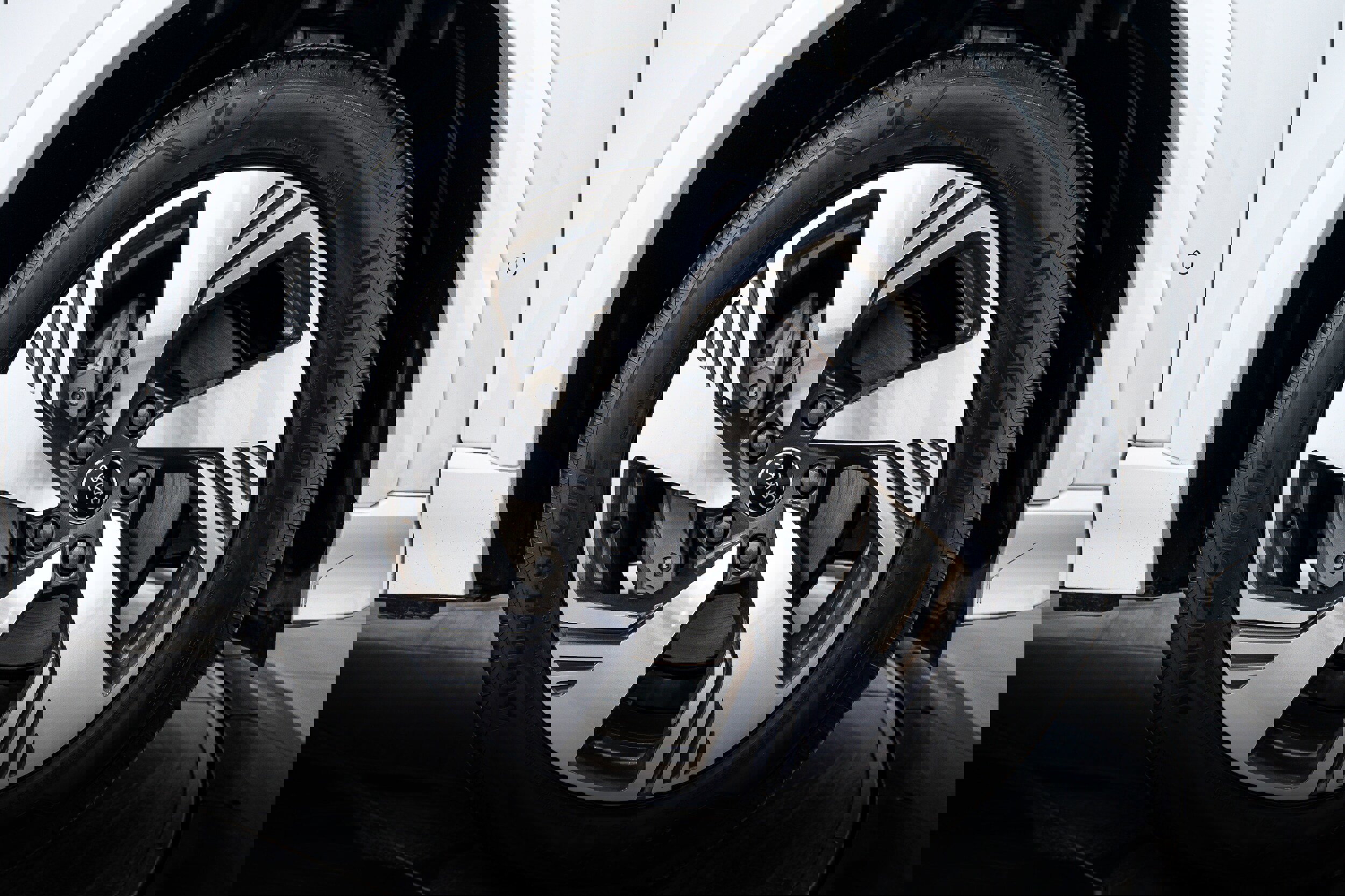 Certified 2025 Audi Q6 e-tron Premium Plus w/ Premium Plus image 23