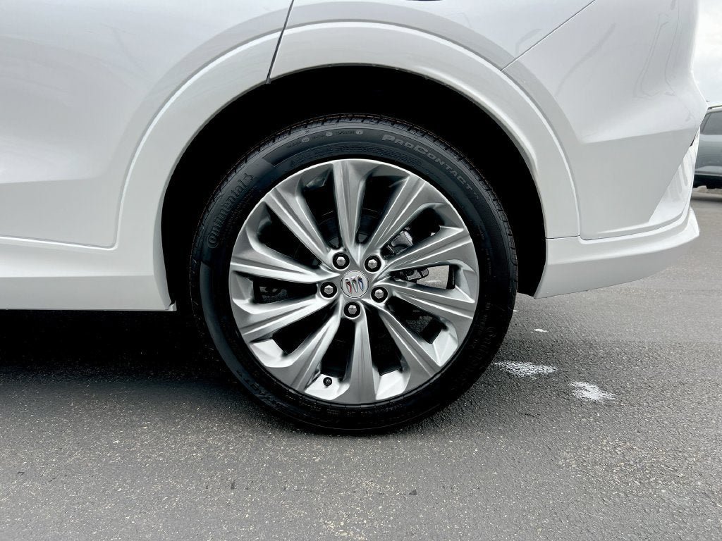 New 2026 Buick Envista Sport Touring FWD image 27