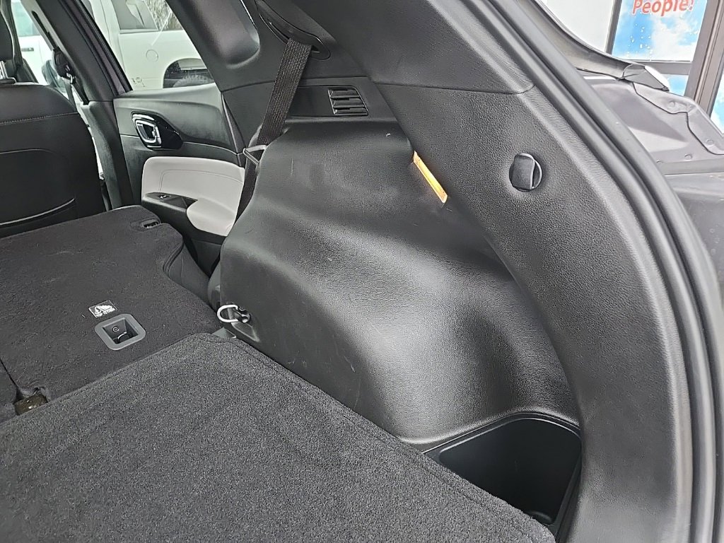 Used 2024 Jeep Compass Limited w/ Elite Group image 88