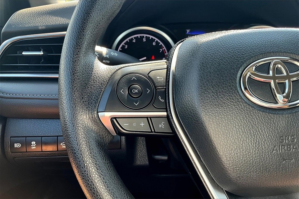Used 2024 Toyota Camry LE image 18