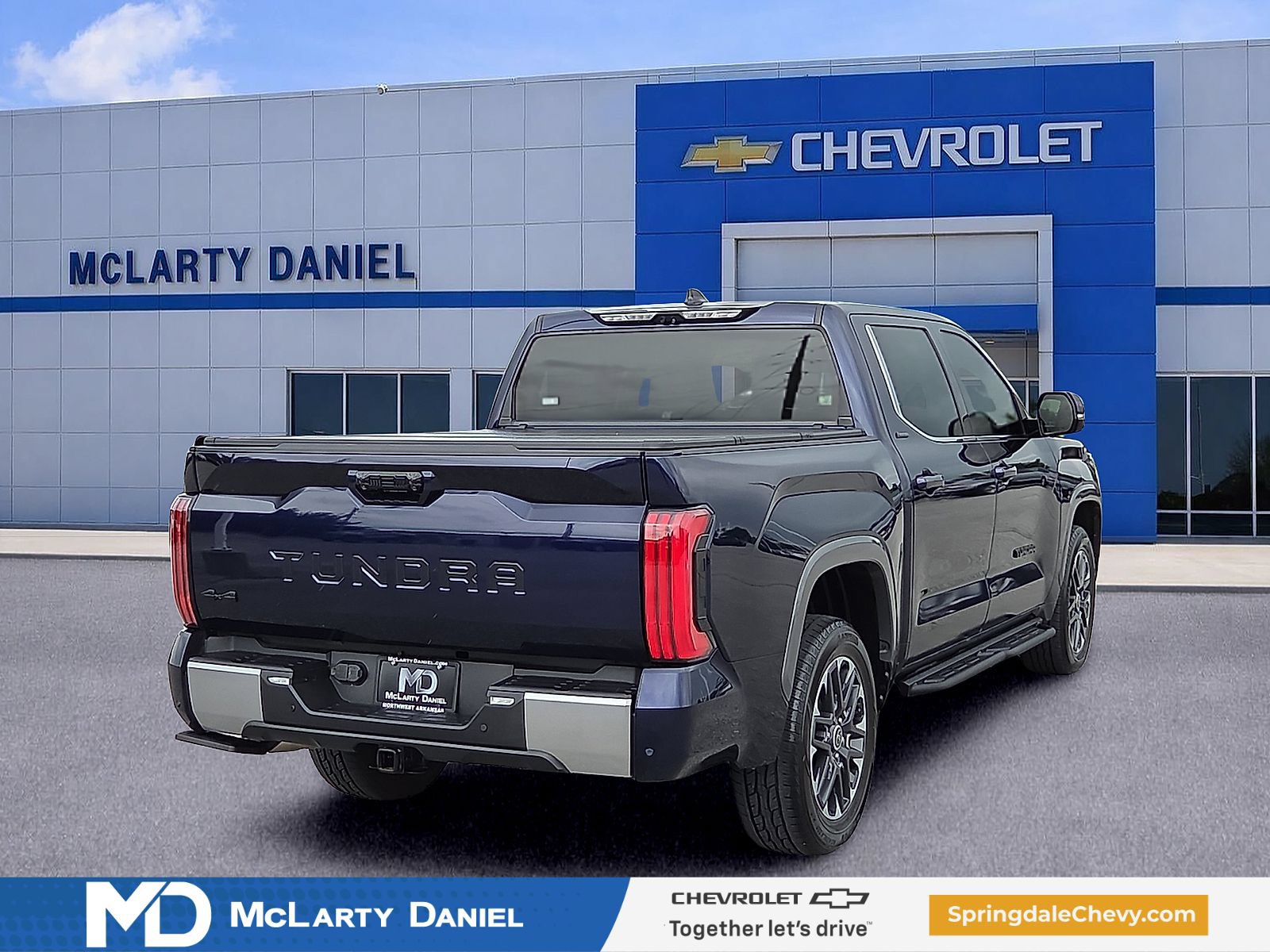 Used 2023 Toyota Tundra Limited AWD/4WD image 5