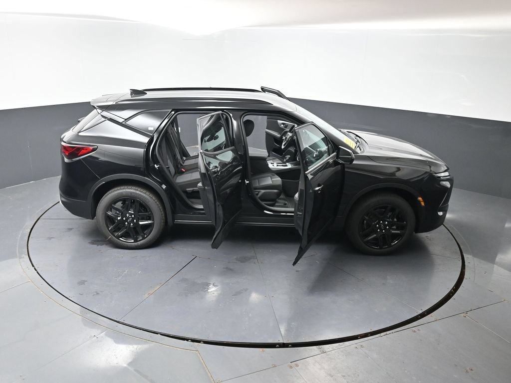 New 2026 Chevrolet Blazer LT w/ Convenience Package AWD/4WD image 47