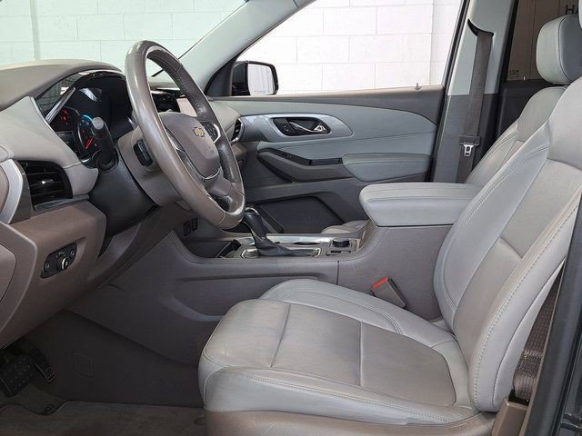 Used 2019 Chevrolet Traverse LT w/ LT Premium Package FWD image 24