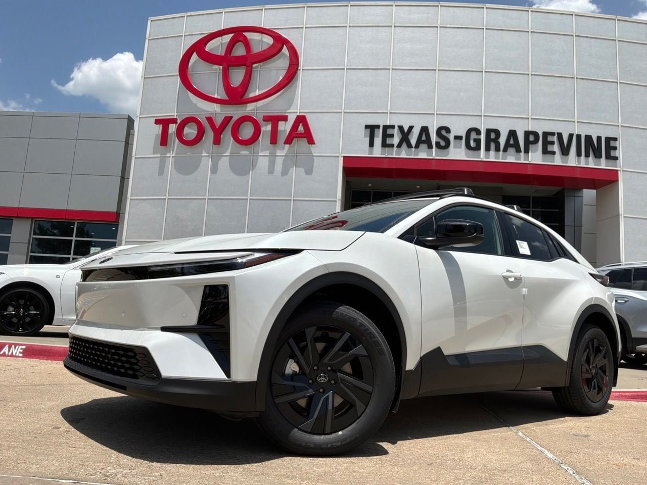 New 2026 Toyota C-HR AWD/4WD image 2