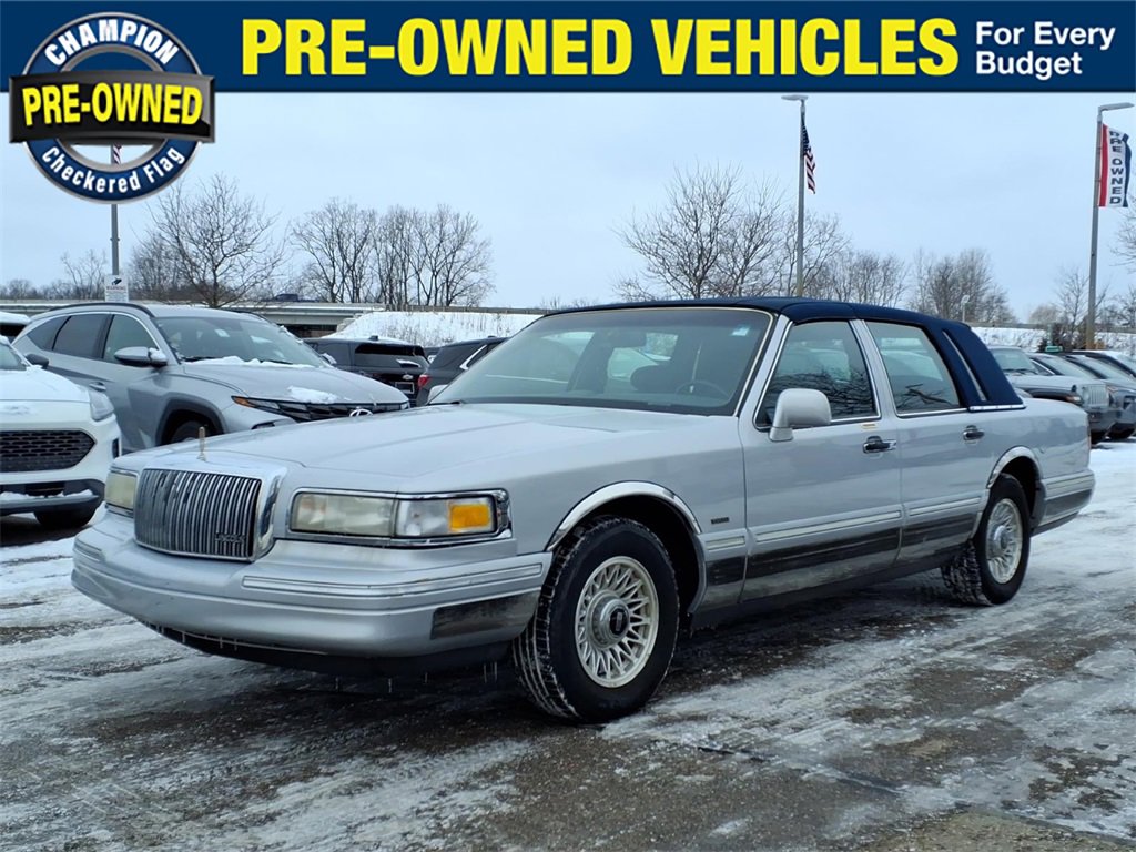Used 1995 Lincoln Town Car Executive