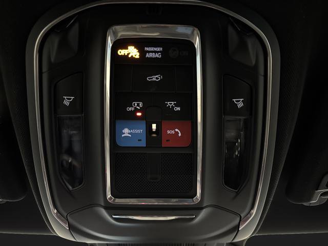 Used 2024 Dodge Charger R/T w/ Plus Group image 24