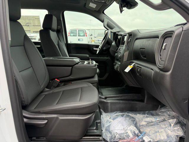 New 2026 Chevrolet Silverado 3500 W/T RWD image 3