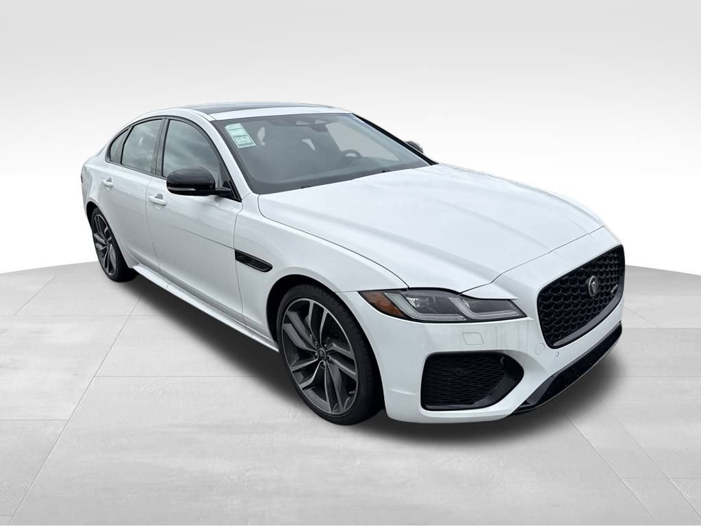 New 2024 Jaguar XF R-Dynamic SE image 5