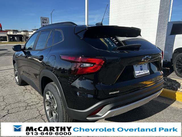 New 2026 Chevrolet Trax LT w/ Driver Confidence Package image 4