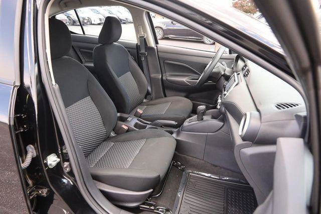Used 2024 Nissan Versa S w/ S Plus Package FWD image 24