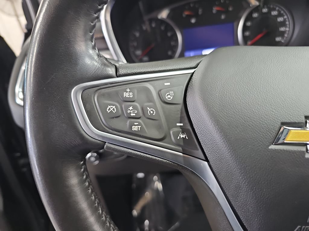 Used 2022 Chevrolet Equinox Premier AWD/4WD image 17