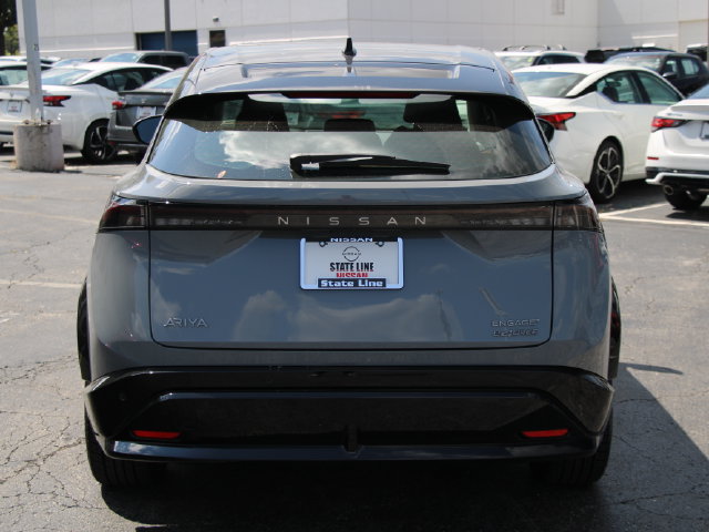 Used 2024 Nissan Ariya AWD image 7
