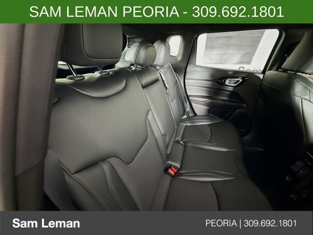 New 2026 Jeep Compass Latitude image 25