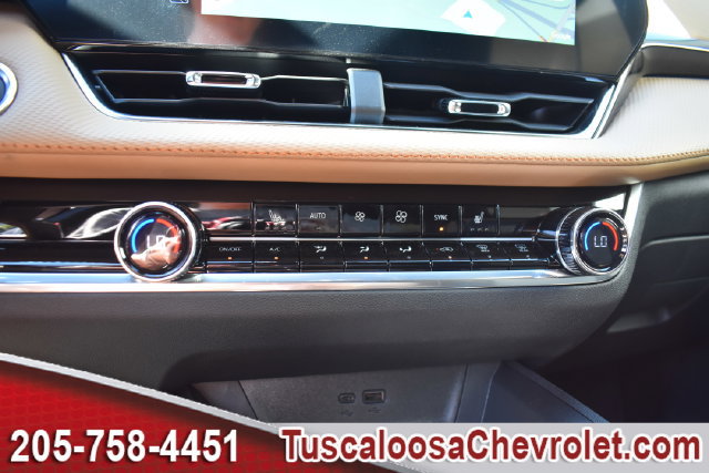 New 2027 Chevrolet Equinox ACTIV w/ Safety and Technology Package FWD image 30