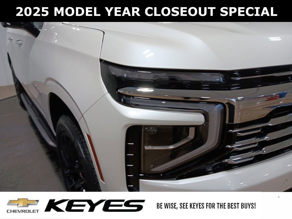 New 2025 Chevrolet Suburban Premier image 13