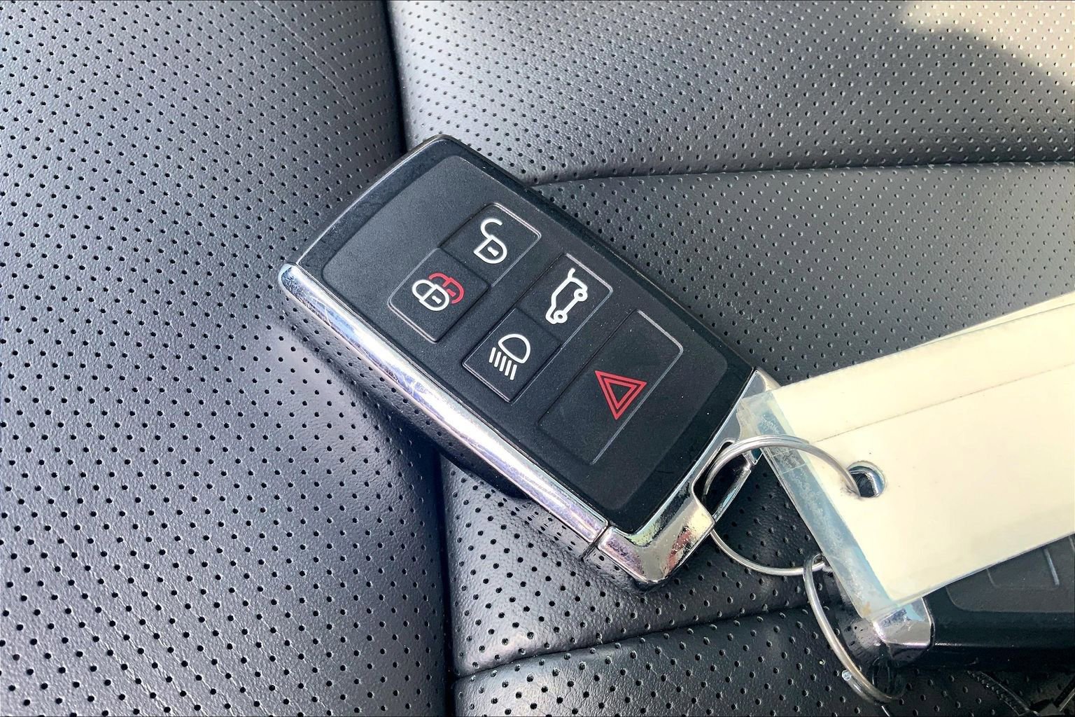 Used 2024 Land Rover Range Rover Sport Dynamic SE image 13