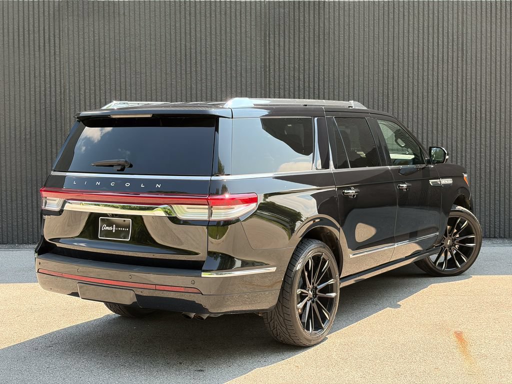 Certified 2022 Lincoln Navigator L Reserve AWD/4WD image 7