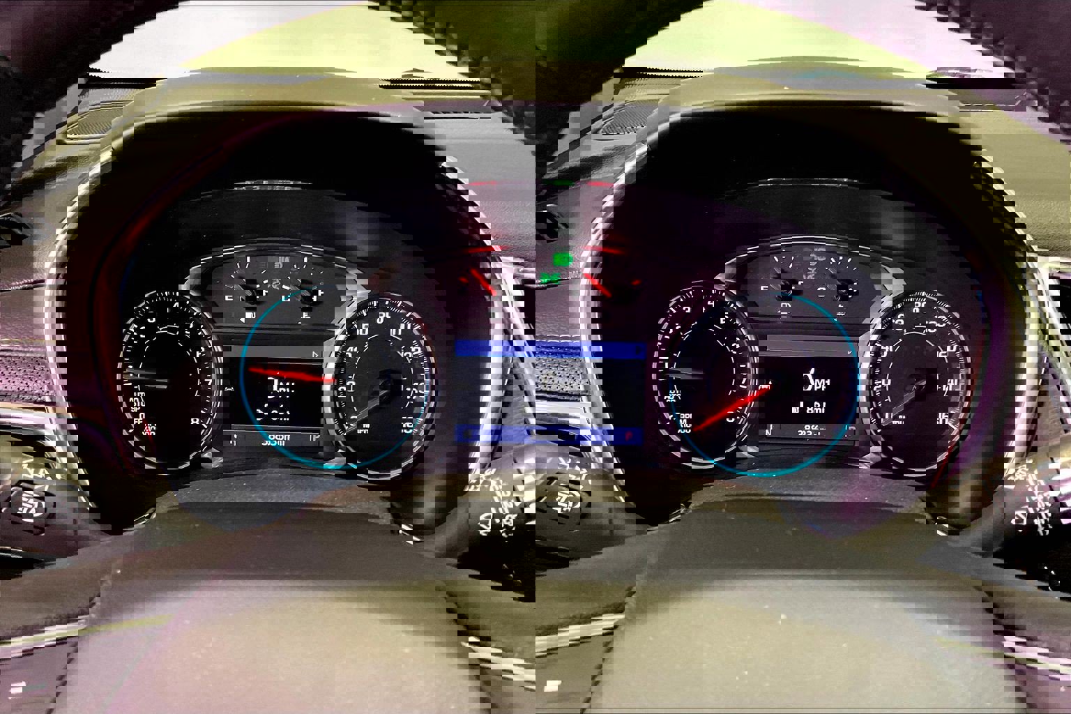 Used 2022 Chevrolet Equinox Premier image 13