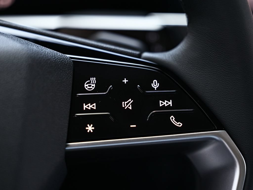 New 2026 Audi Q3 quattro 2.0T AWD/4WD image 36