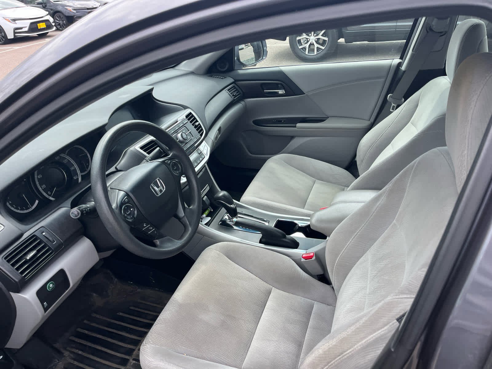 Used 2014 Honda Accord EX image 10