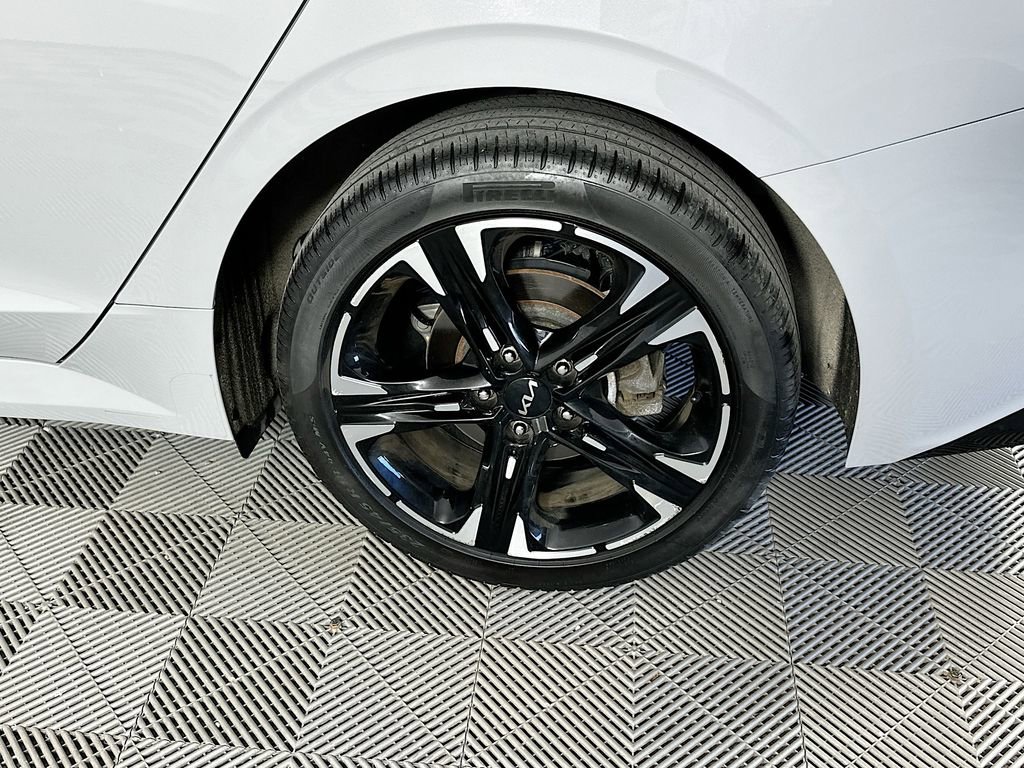 Used 2023 Kia K5 GT-Line FWD image 37