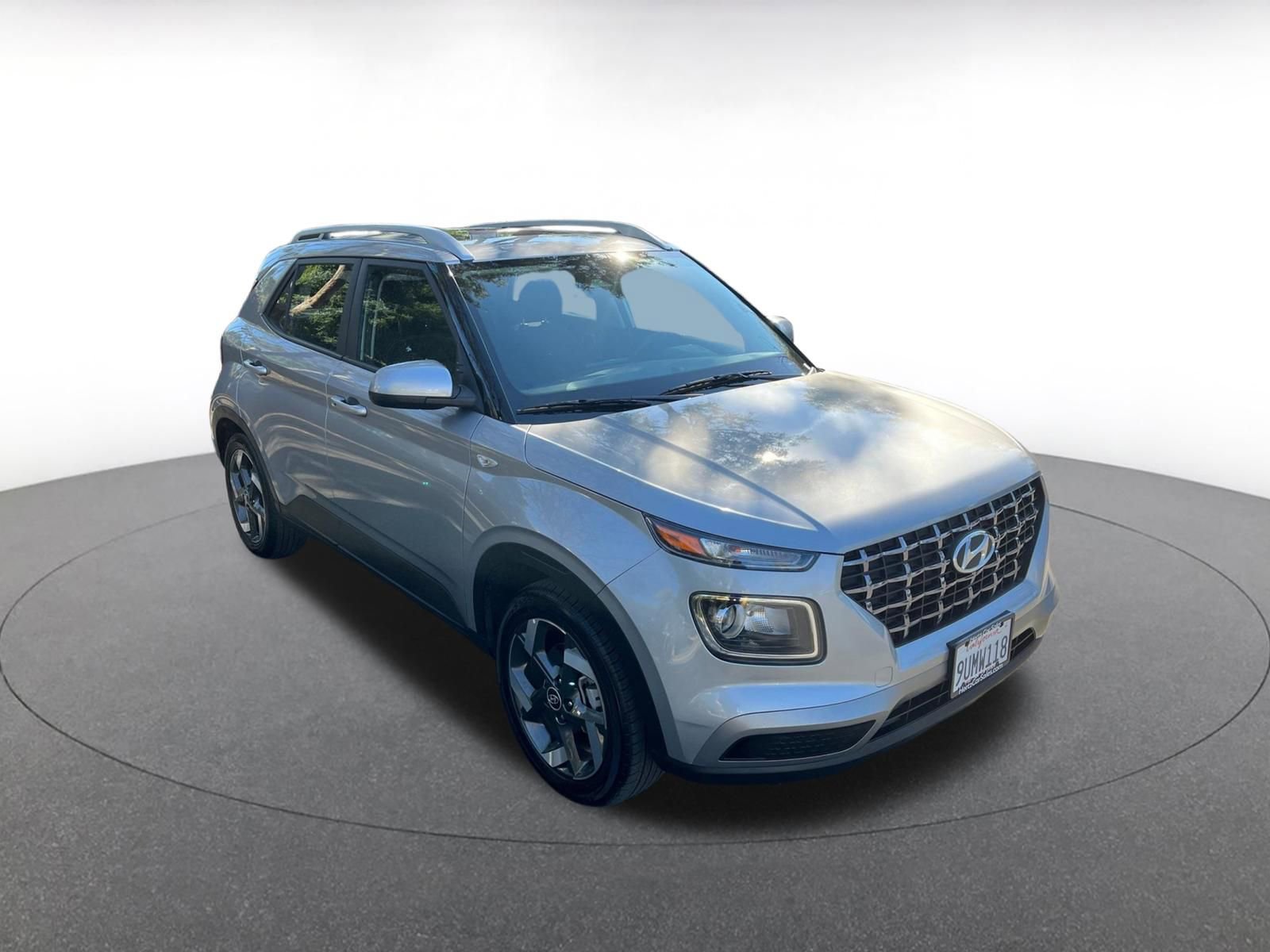 Used 2025 Hyundai Venue SEL