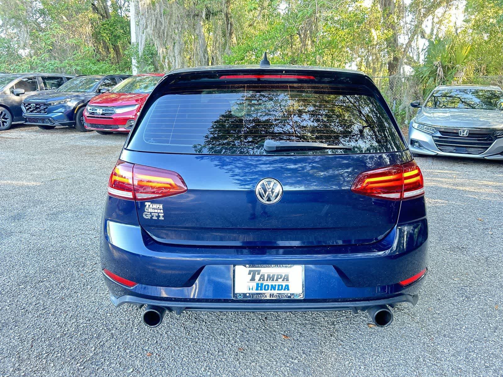 Used 2018 Volkswagen GTI SE FWD image 7