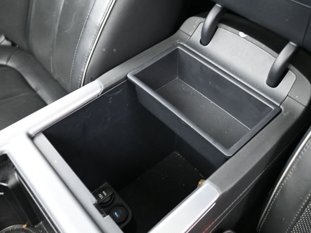 Used 2024 Hyundai Palisade Calligraphy image 46