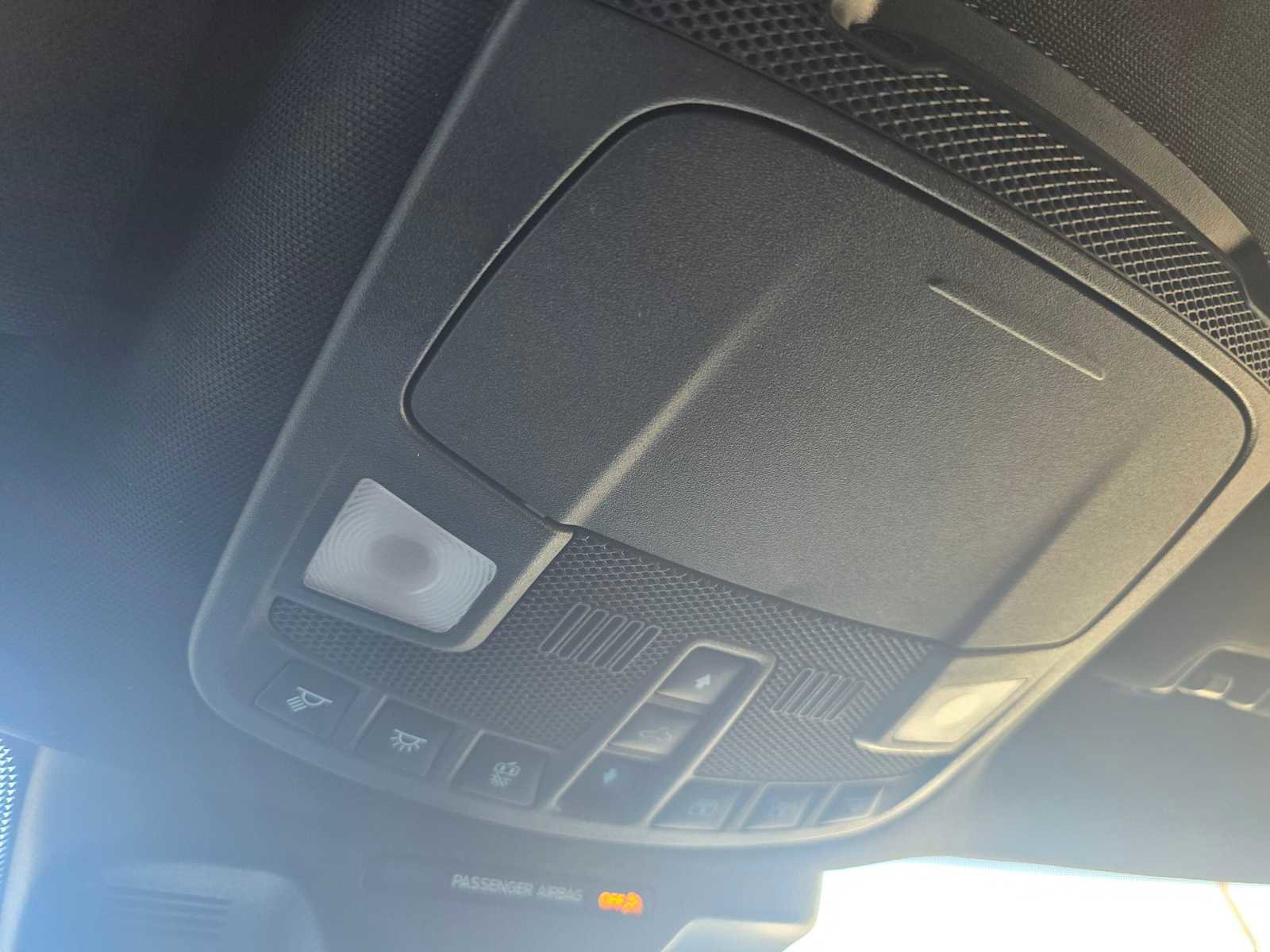 Used 2023 Ford Expedition Limited image 34