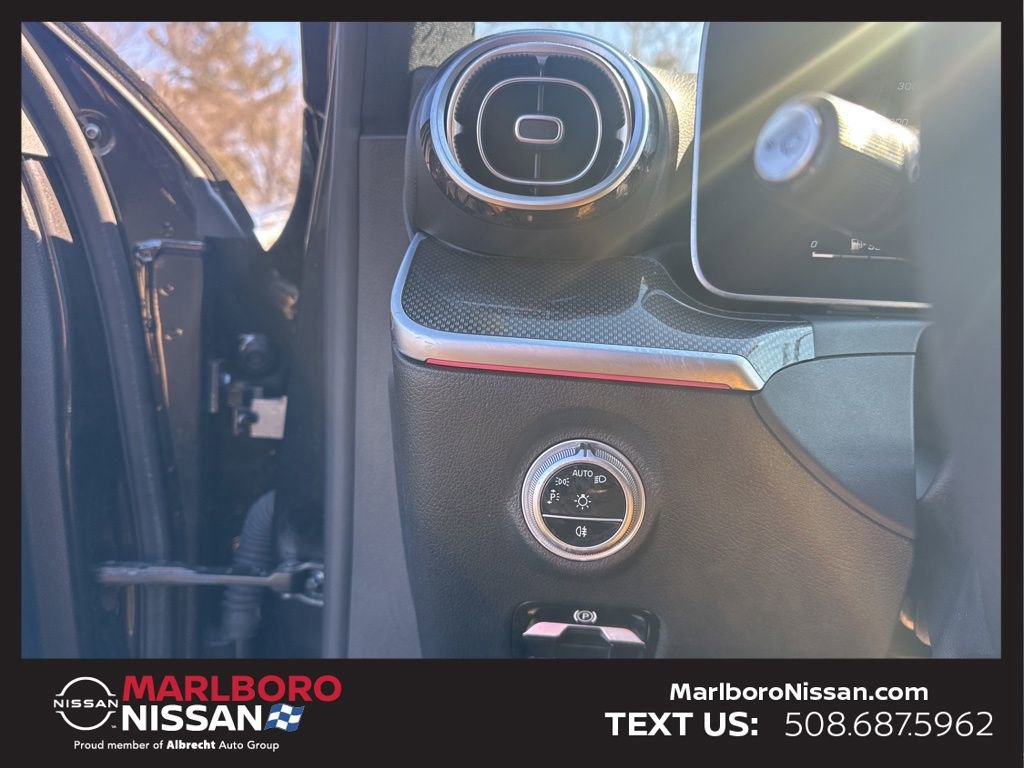 Used 2023 Mercedes-Benz C 300 4MATIC Sedan image 20