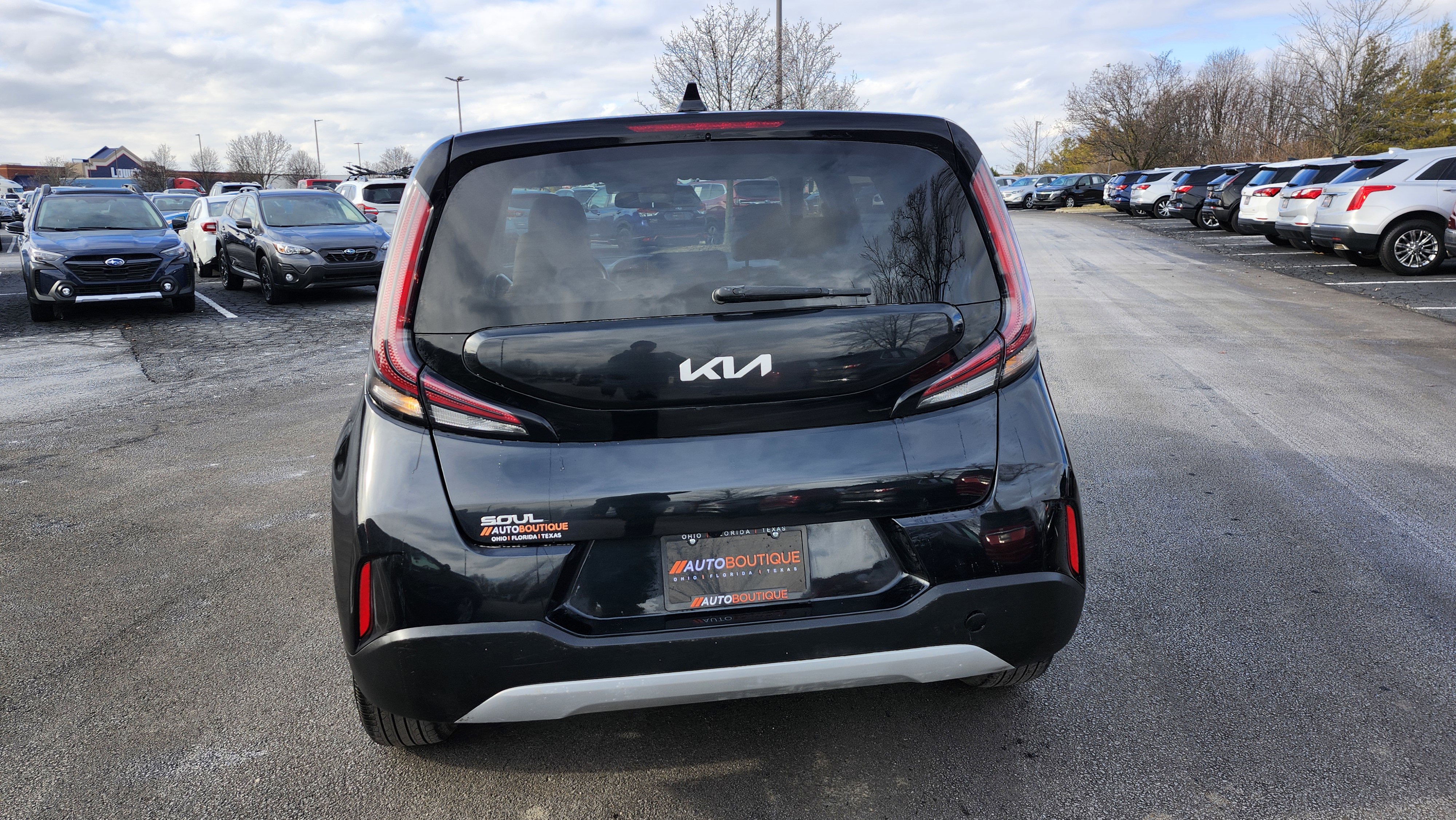 Used 2024 Kia Soul LX image 15