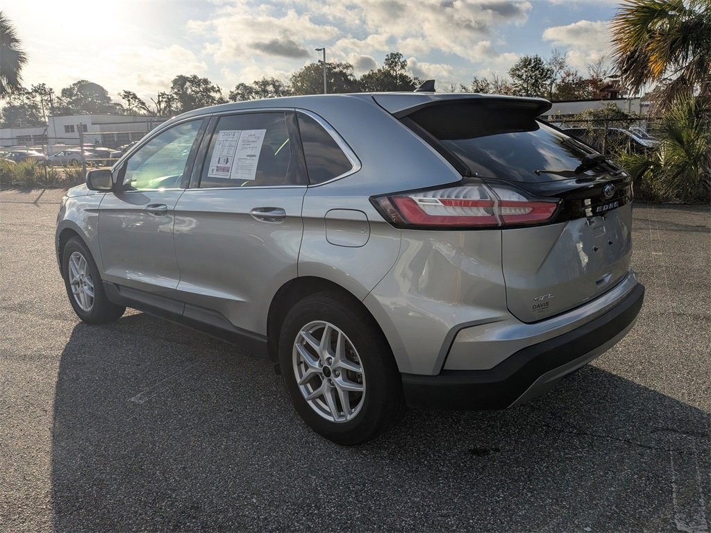 Used 2023 Ford Edge SEL image 6
