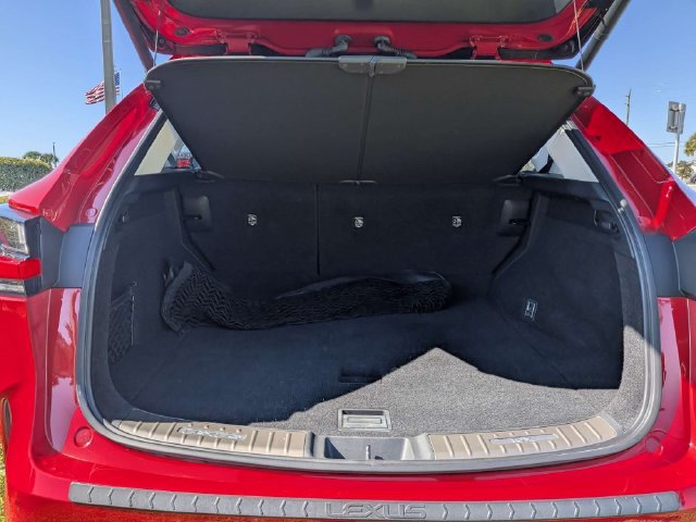 Used 2022 Lexus NX 350h AWD image 12