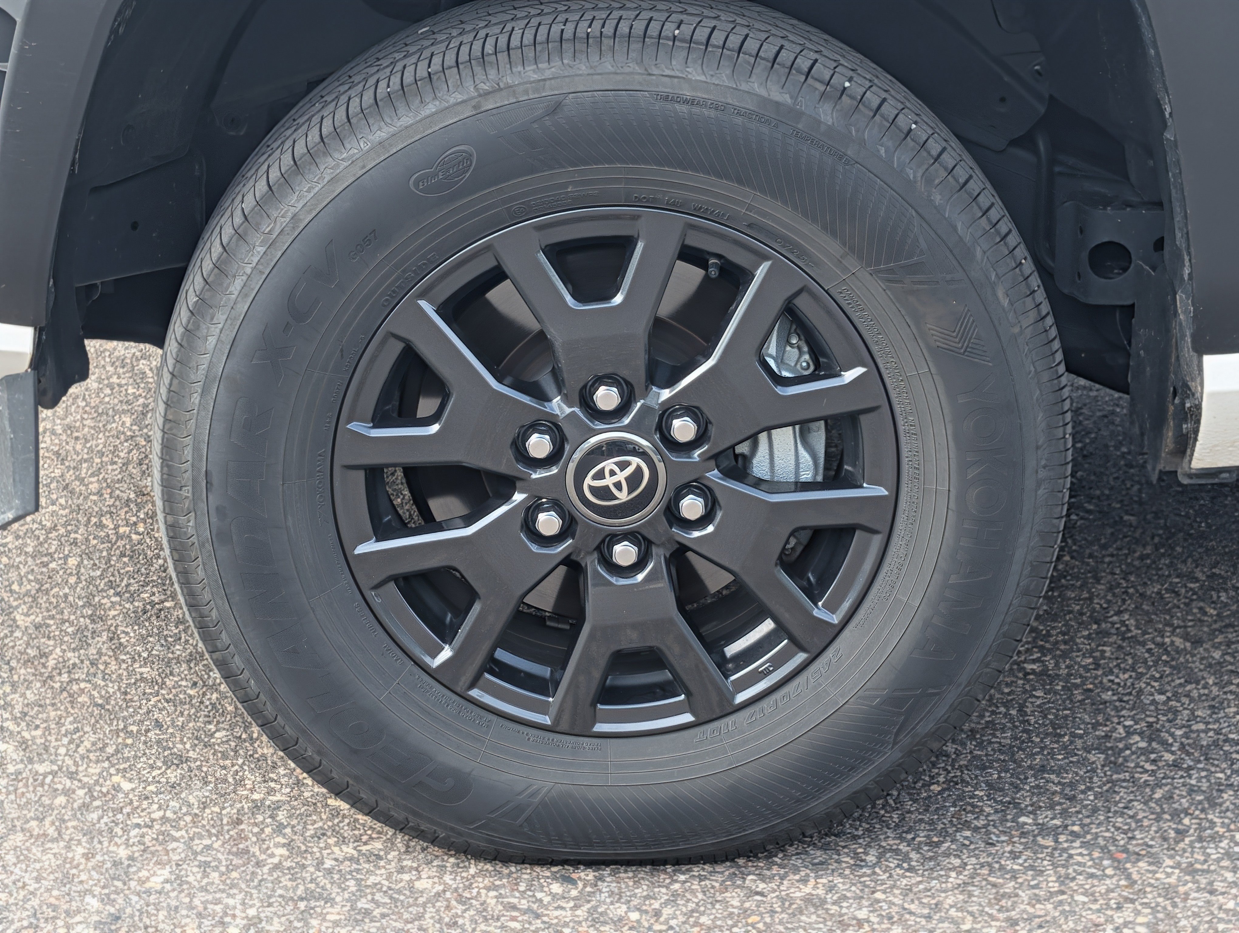 Certified 2025 Toyota 4Runner SR5 AWD/4WD image 15
