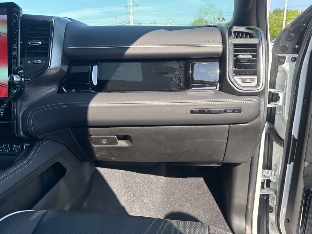 New 2026 RAM 2500 Limited AWD/4WD image 33