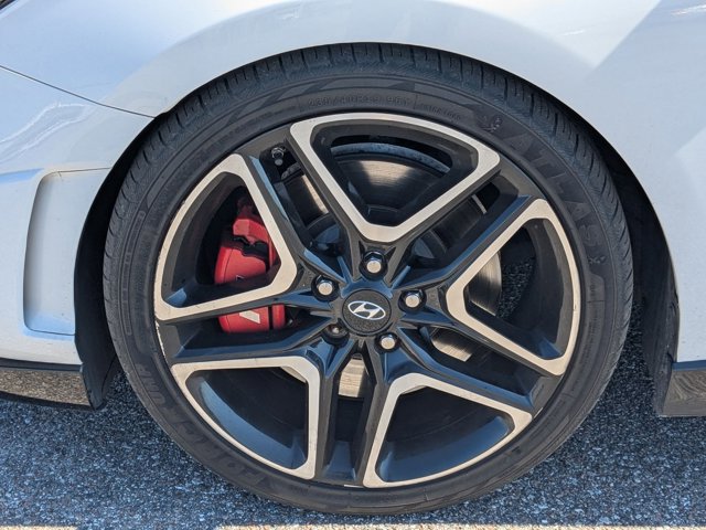 Used 2022 Hyundai Veloster N image 22