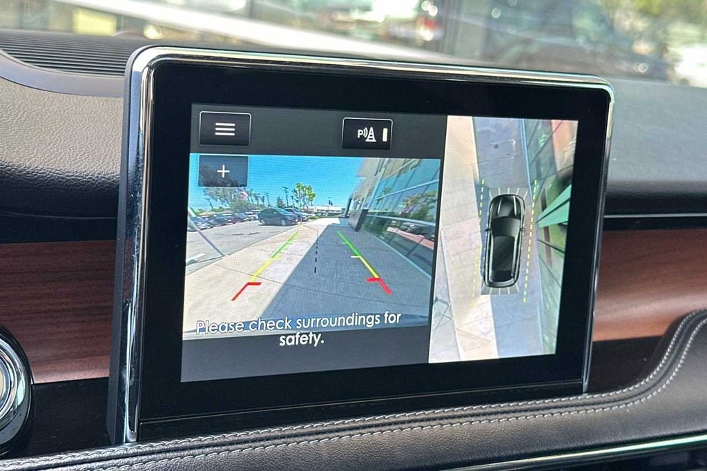 Used 2022 Lincoln Corsair Reserve w/ Equipment Group 201A image 22