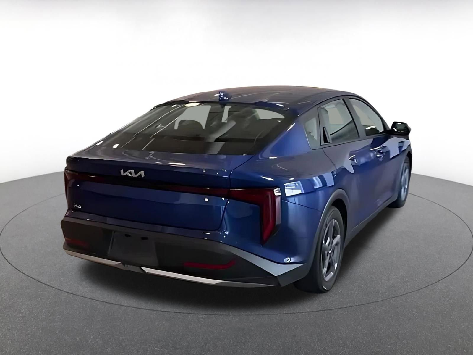 Used 2025 Kia K4 FWD image 10