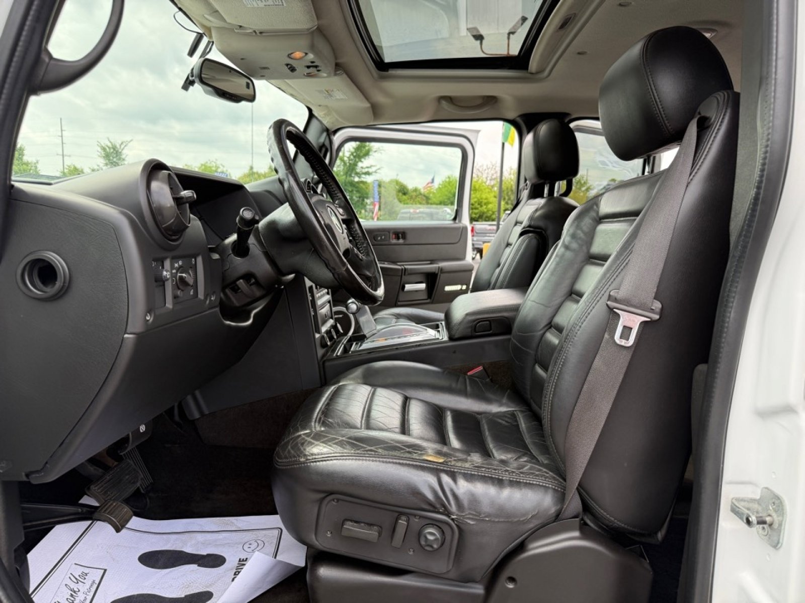 Used 2007 HUMMER H2 image 10