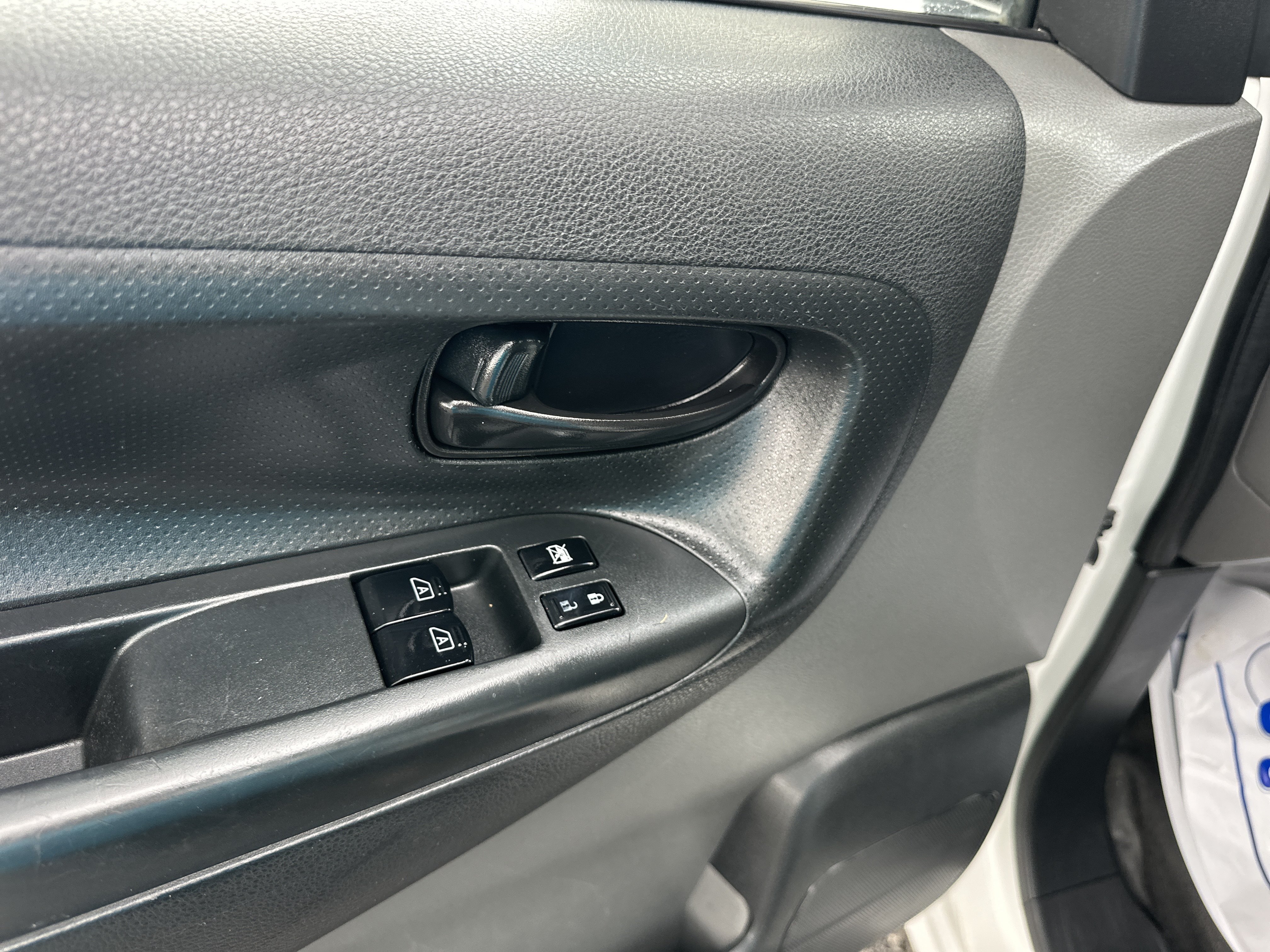 Used 2016 Nissan NV200 SV w/ Technology Package FWD image 11