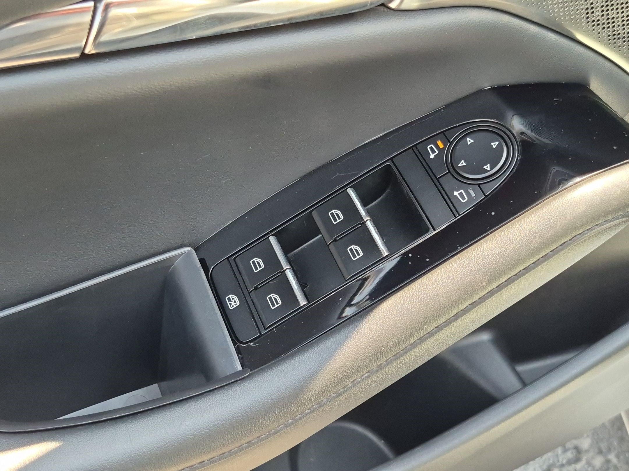 Used 2019 MAZDA MAZDA3 AWD Sedan w/ Preferred Package image 15