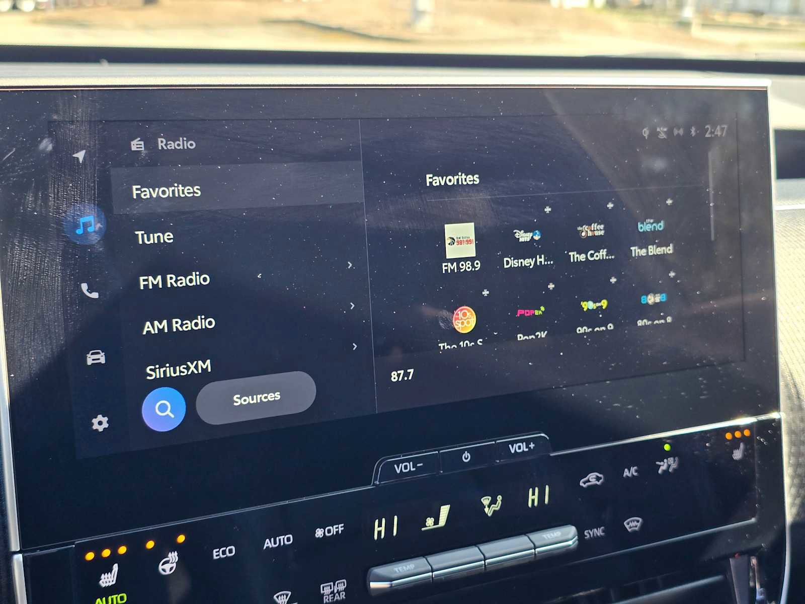 Certified 2023 Toyota bZ4X XLE w/ Weather Package AWD/4WD image 29