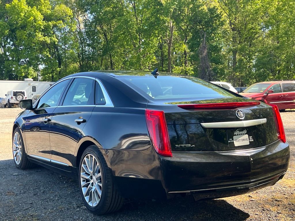 Used 2013 Cadillac XTS Platinum image 3