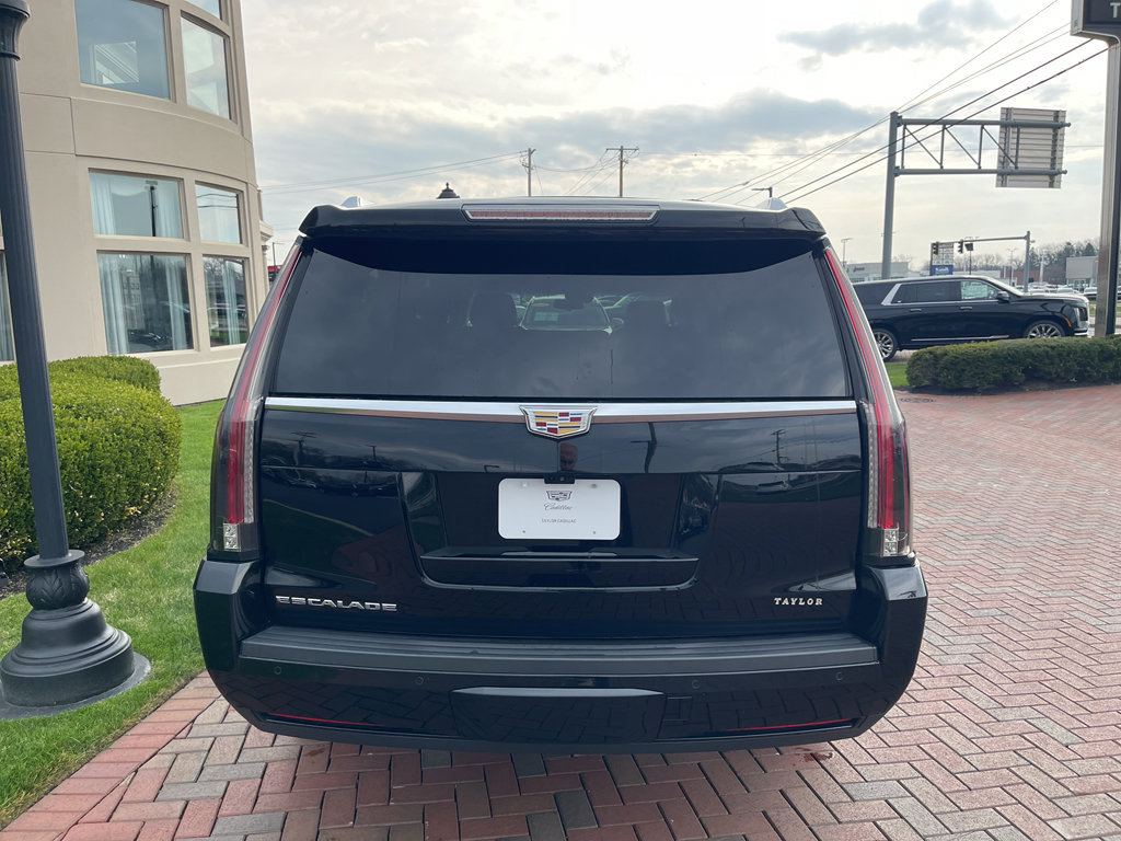 Used 2019 Cadillac Escalade ESV Premium Luxury image 10