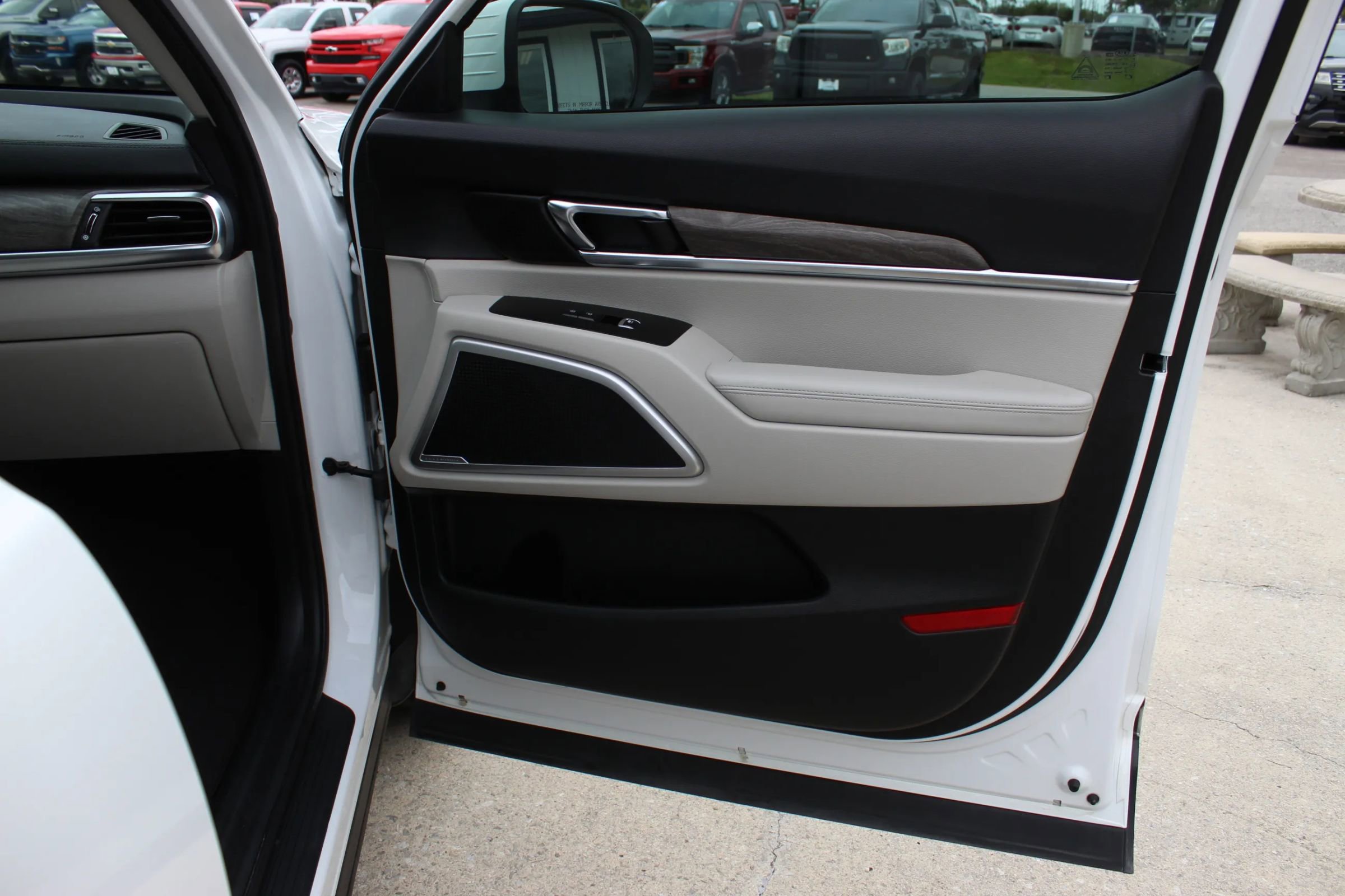 Used 2021 Kia Telluride EX w/ EX Premium Package image 28